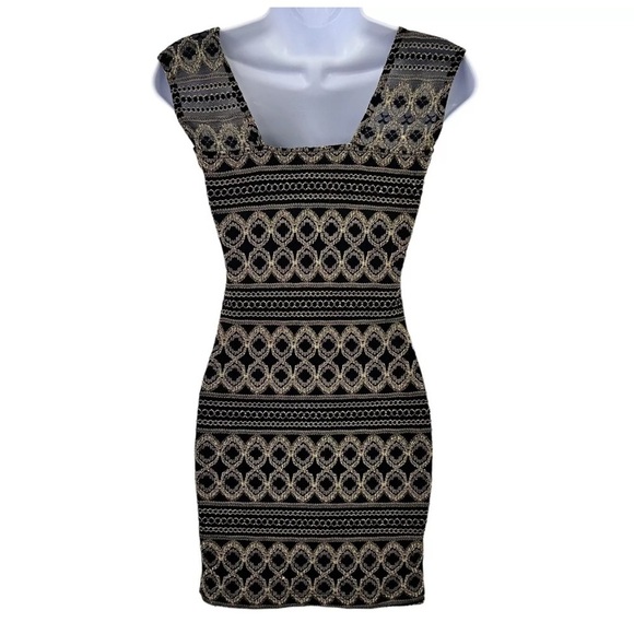 Black and Gold Bodycon Dress - Picture 3 of 7